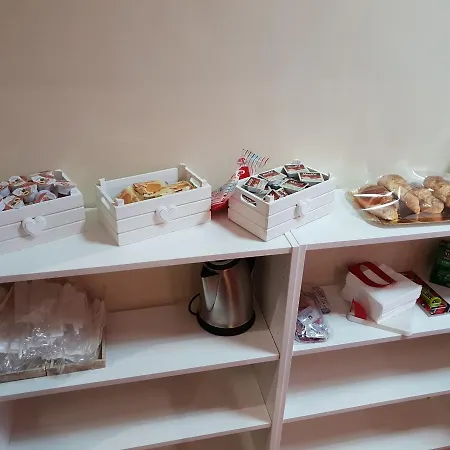 فندق مبيت وإفطار Sweet 2*